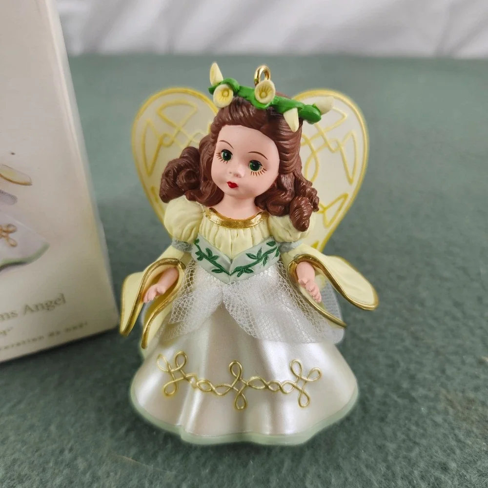 2008 Hallmark Keepsake Ornament Follow Your Dreams Angel